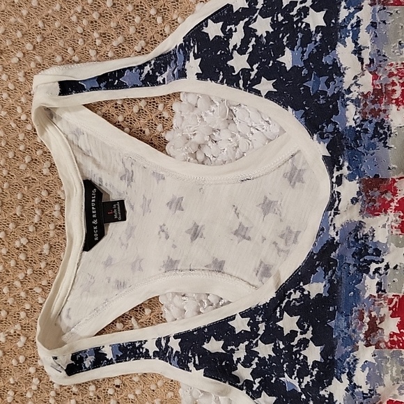 Rock & Republic Tank Top - Picture 2 of 8